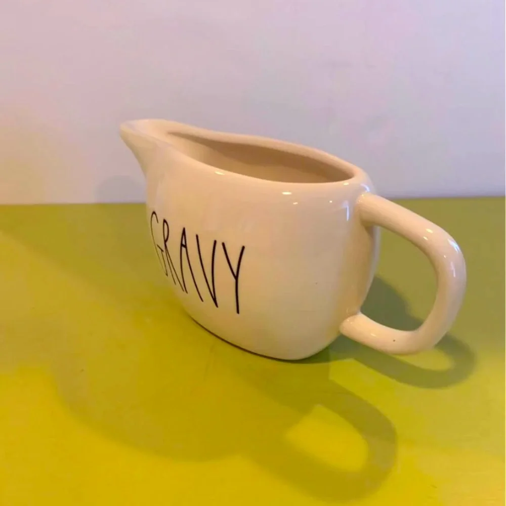 Rae Dunn stylish gravy